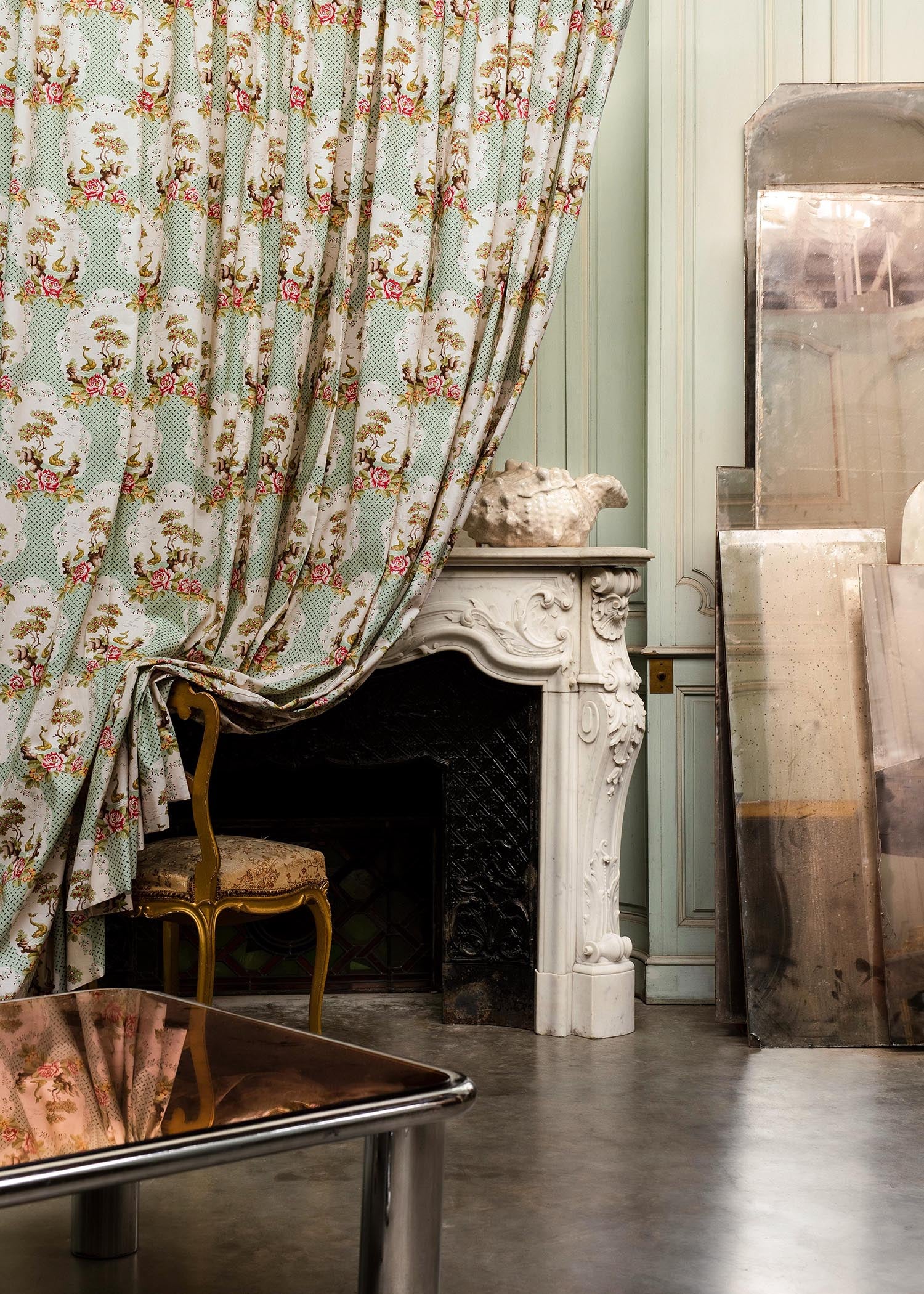 Le Manach Le Dauphin Trianon Fabric Sample L4562001