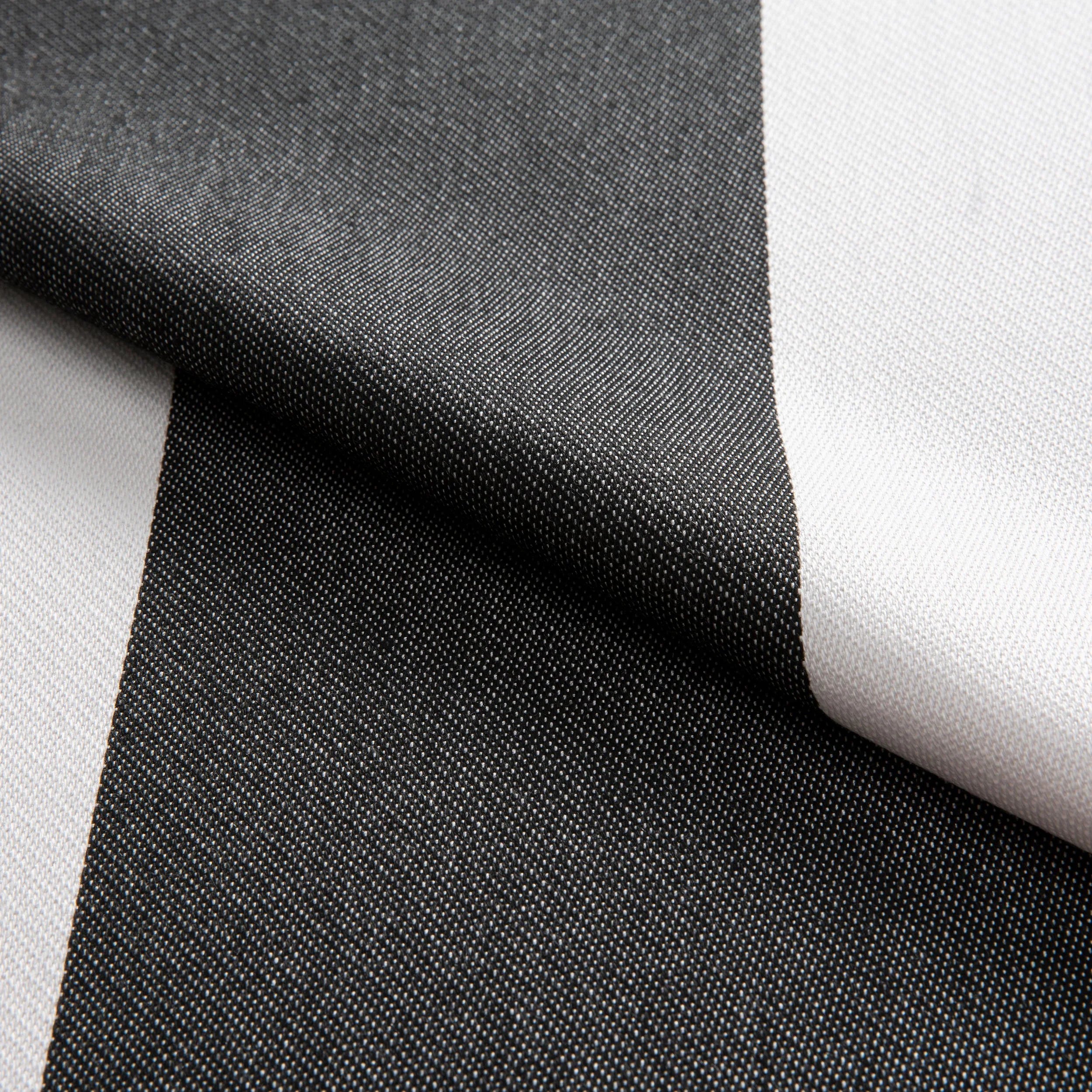 Link Outdoor Plain Stripe Noir Fabric 550-25