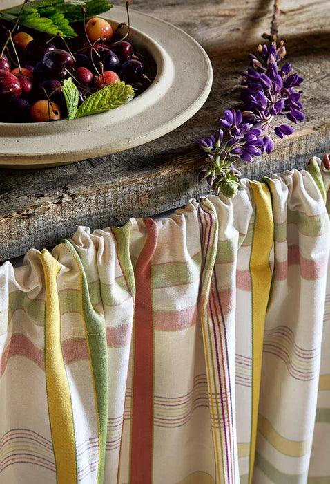 Pierre Frey Uppsala Eclatant Fabric F4043002