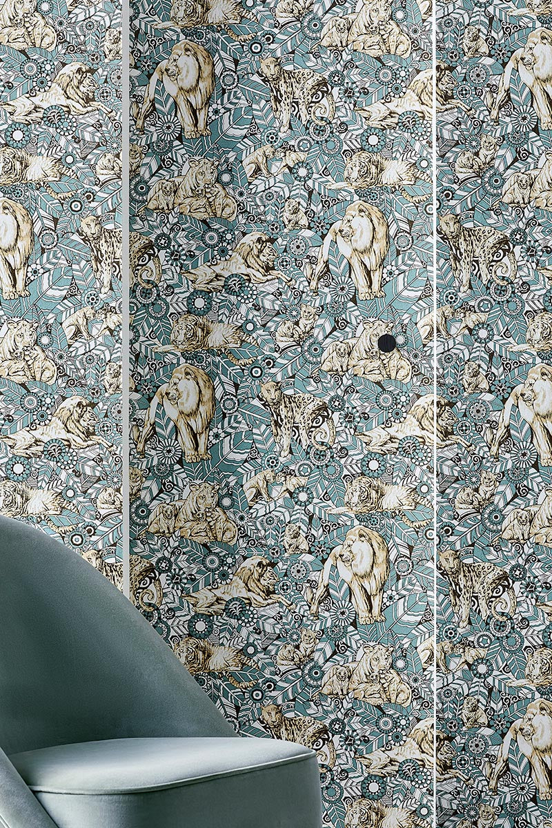 Le Manach Les Lions Rouge Fabric Sample L3636001