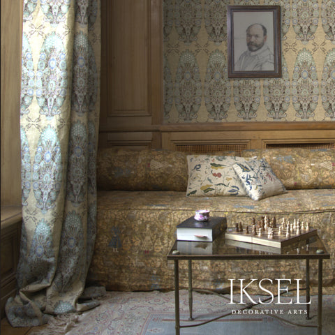 Schumacher Safavid Bouquet Celadon Wallpaper Sample RW904CR63-255