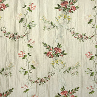 Old World Weavers Broche Orleans Multi On White Fabric SB93260001