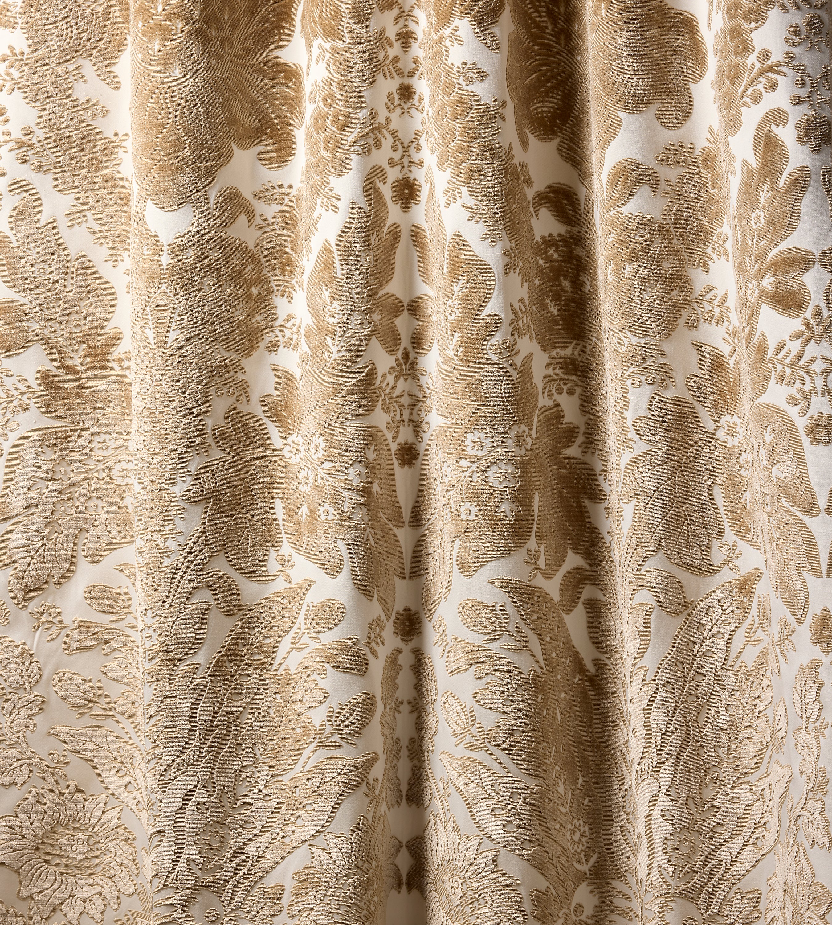 Scalamandre Regis Velvet Damask Fawn Fabric Sample SC273210001