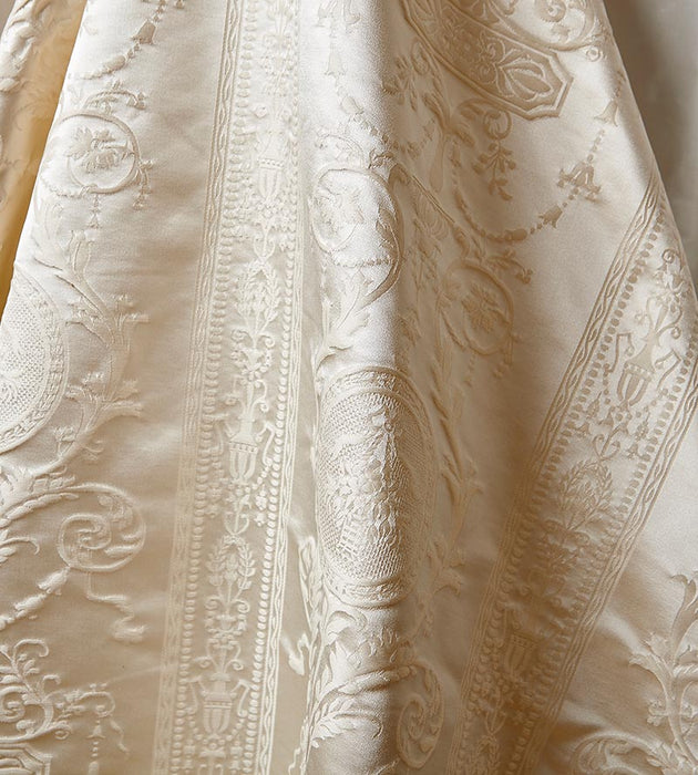 Scalamandre Hepplewhite Ivory Fabric Sample SC516MM0001