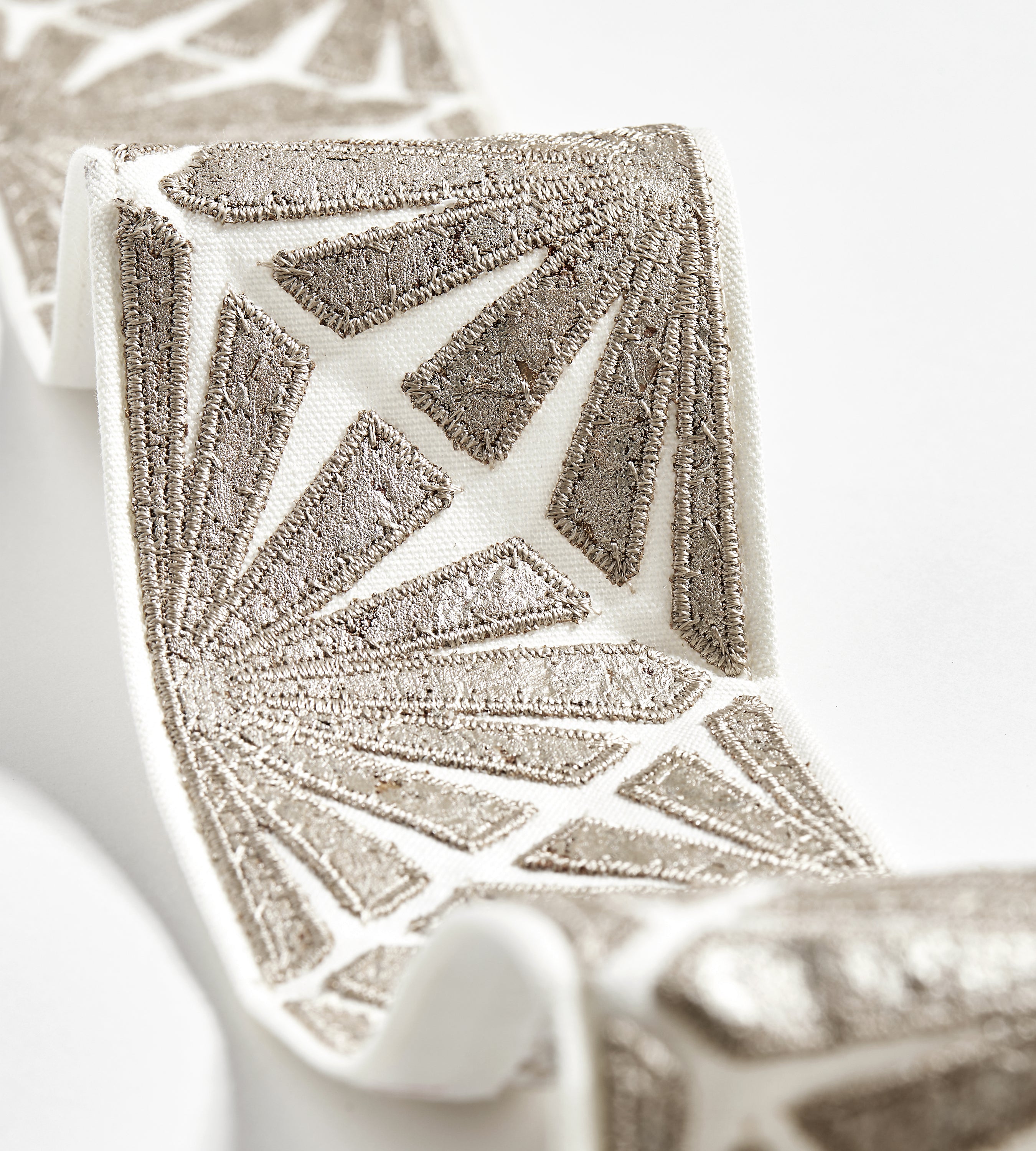 Scalamandre Milan Applique Tape Antique Trimming Sample SCT33380002