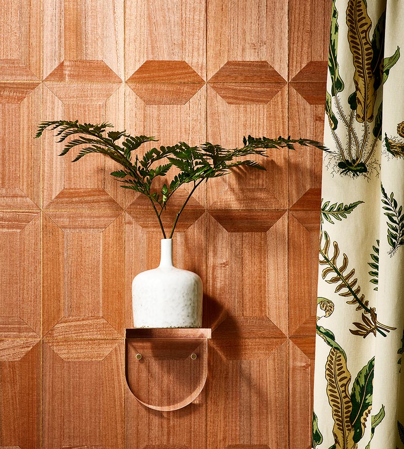 Scalamandre Libro - Wood Red Hen Wallpaper Sample SCWP884750002