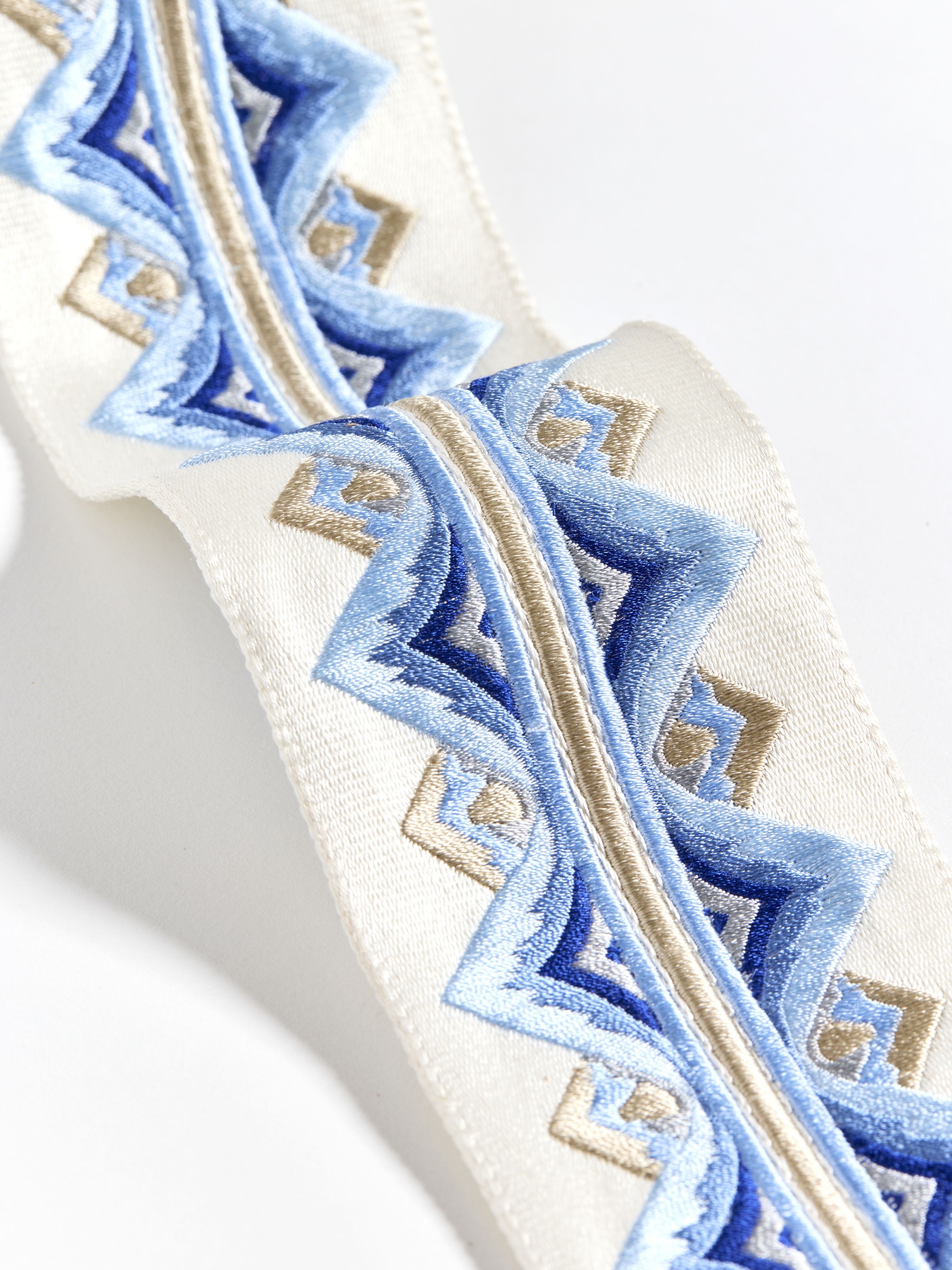 Scalamandre Flamme Embroidered Tape Porcelain Trim Sample SCT33350003