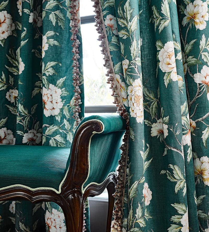 Scalamandre Peonia Linen Print Onyx Fabric Sample SC166160003