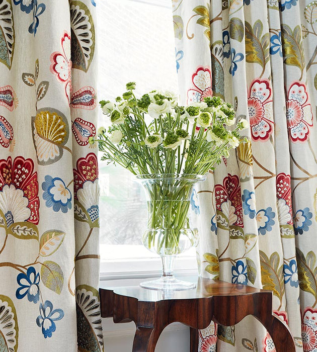 Scalamandre Willowood Embroidery Bloom Fabric Sample SC270710002