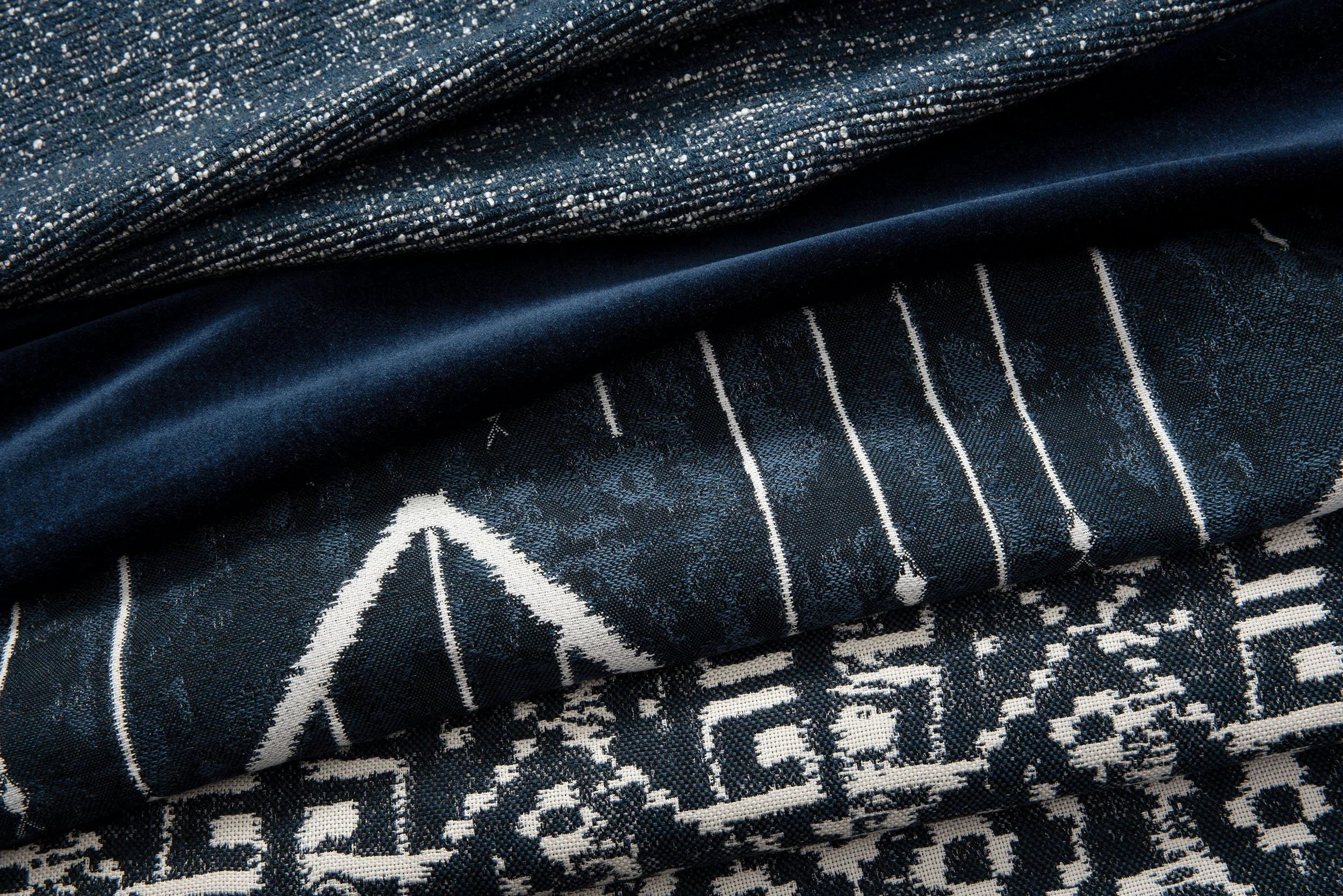 Link Outdoor Montauk Cobalt Fabric 385-51