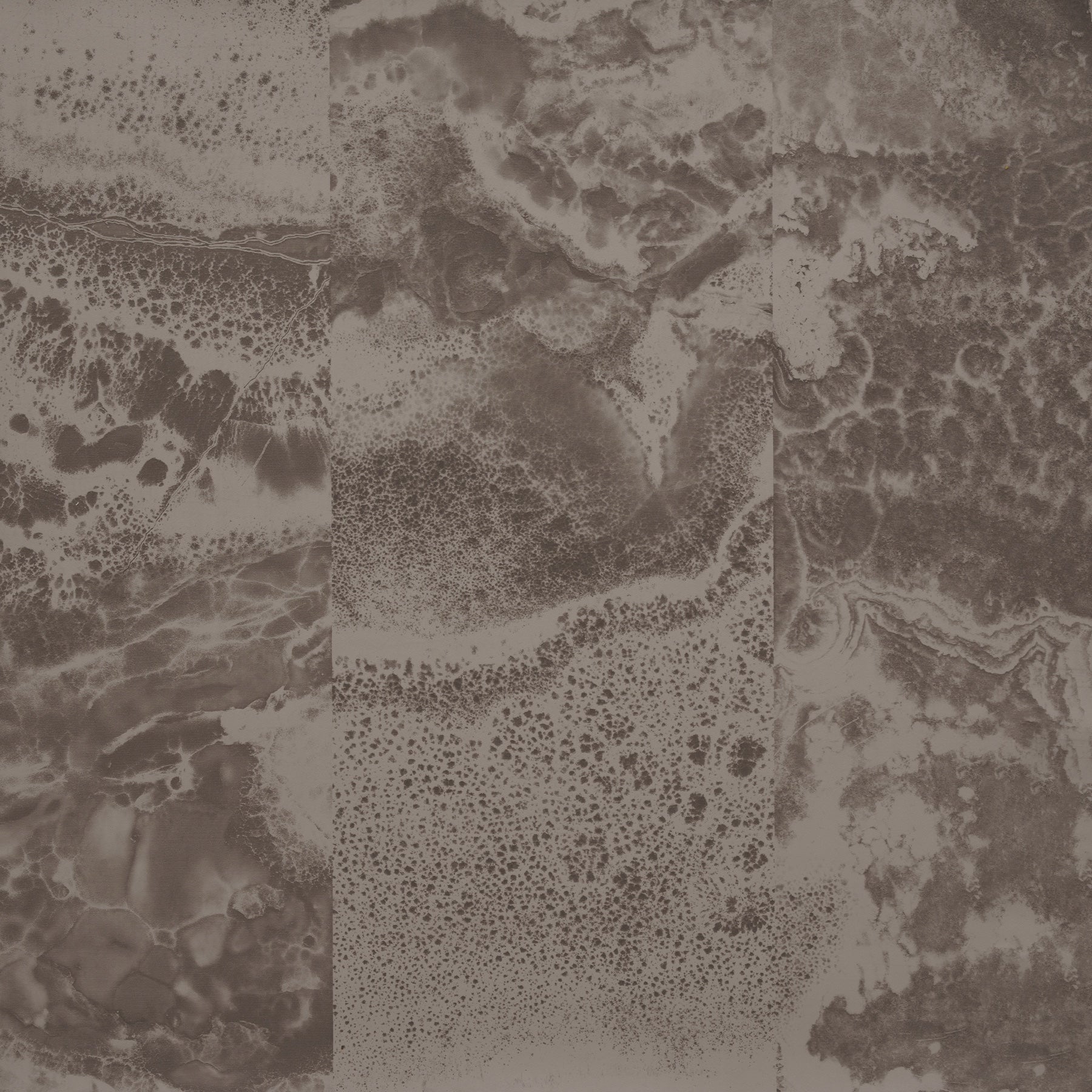 Holly Hunt Walls Maxine Taupe Wallpaper Sample W6039/04