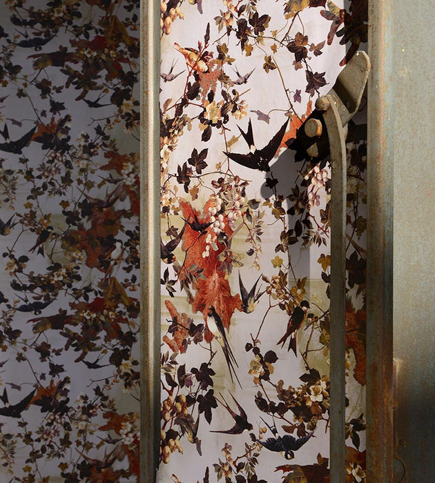 Jean Paul Gaultier Hirondelles Hiver Wallpaper WH033060004