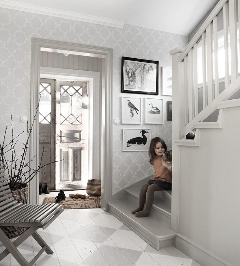 Sandberg Wilma Light Grey Wallpaper Sample WSB05030041