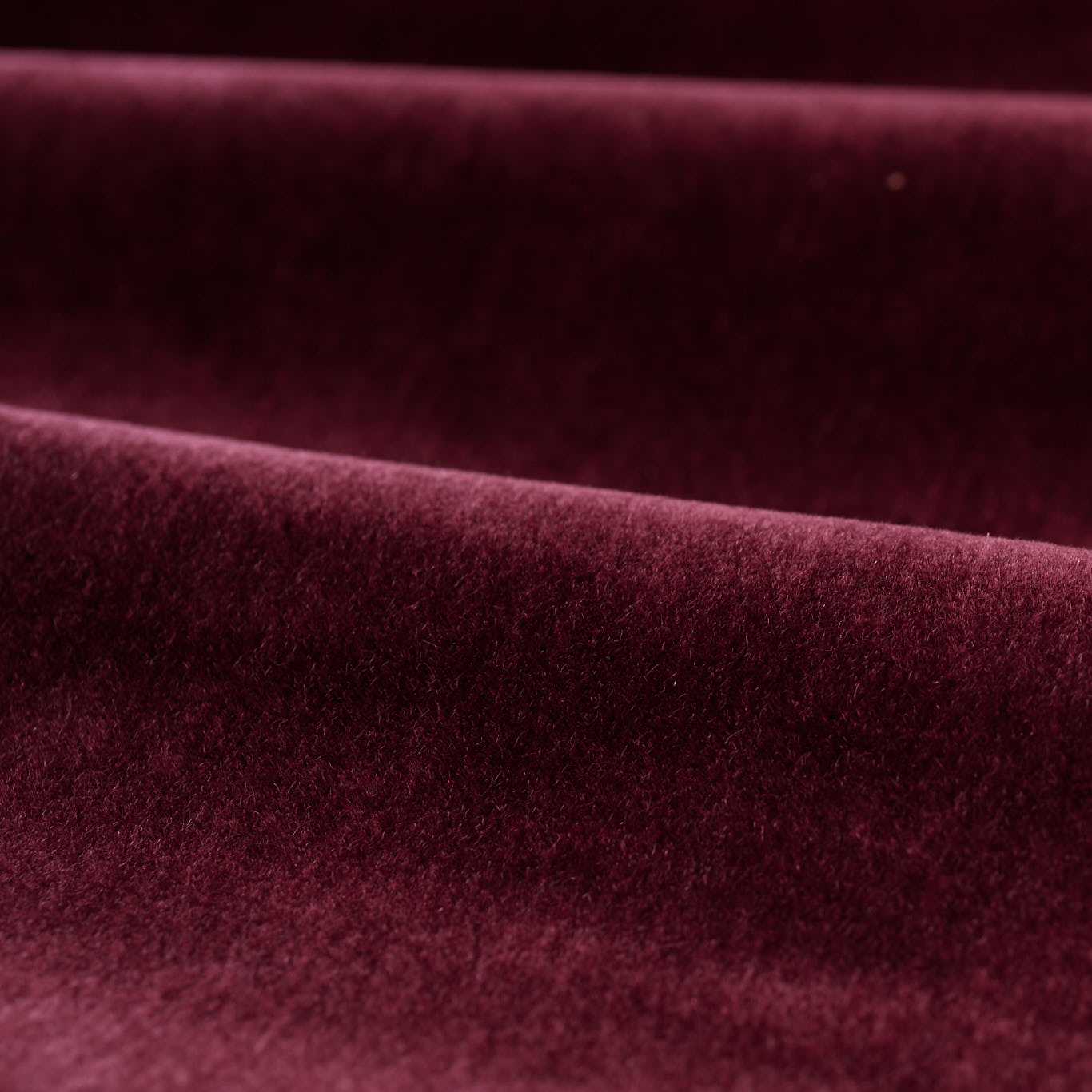 Zoffany Mohair Bordeaux Fabric Sample ZL7X333441