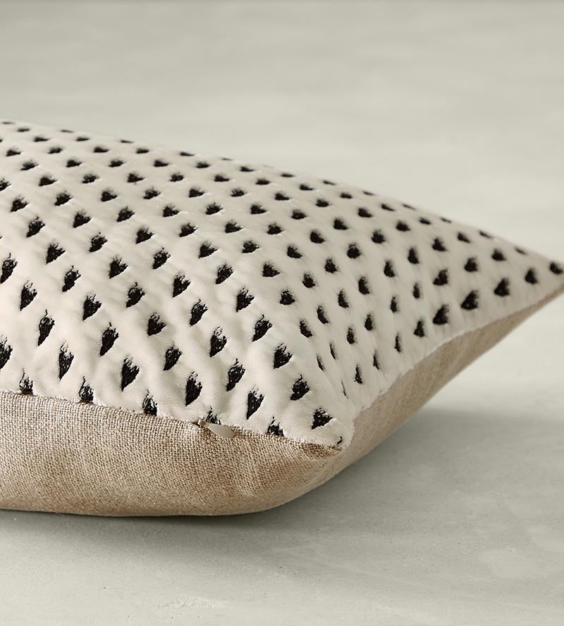 Old World Weavers Ermine Winter White Fabric ZS48620001