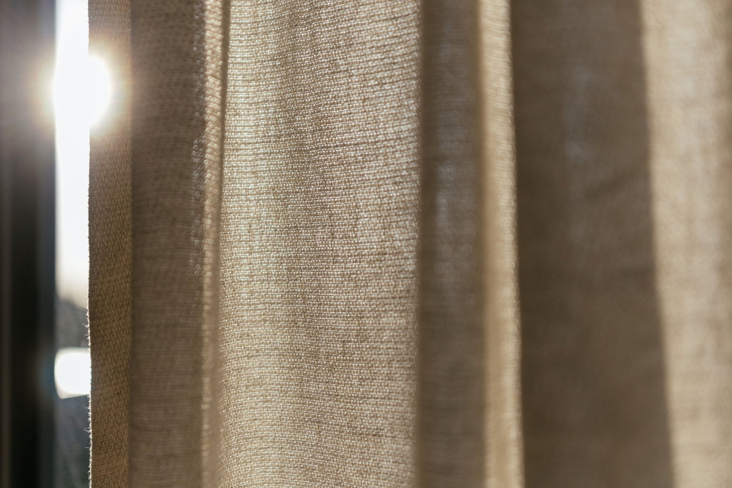 Fox Linton Solitude Whisper Fabric FL010100001