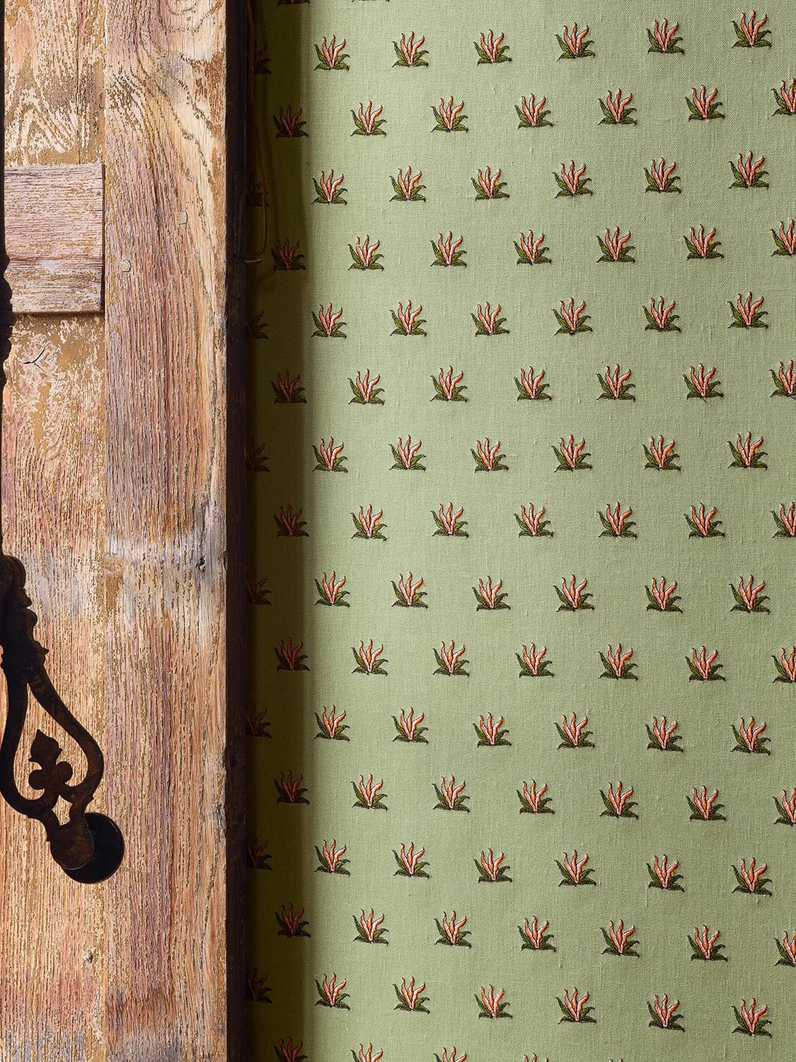 Braquenie Coulonges Contrefond Amandine Fabric Sample B7660003