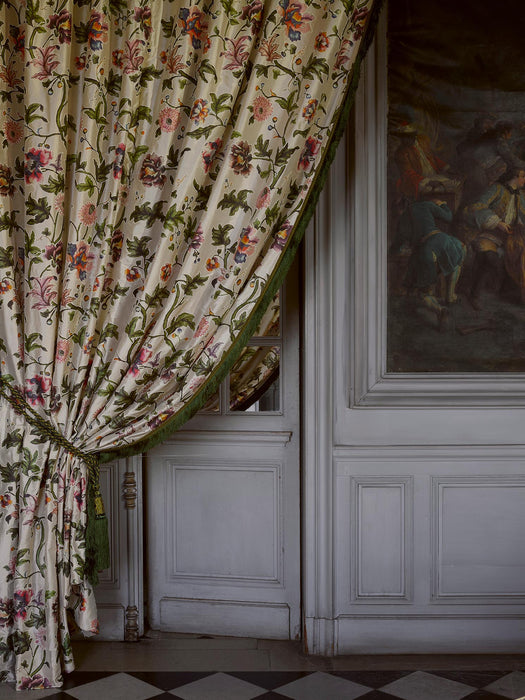 Braquenie Chateau D'Abondant Original Fabric Sample B7679001