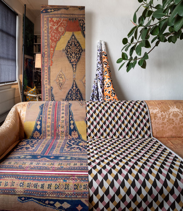 Jim Thompson Il Gattopardo Tangerine Fabric JT013954002