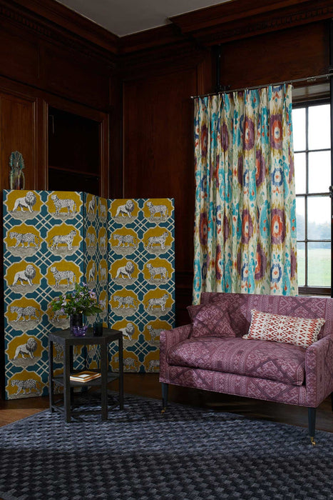 No.9 Thompson Watercolour Ikat Candy Fabric N9012299001