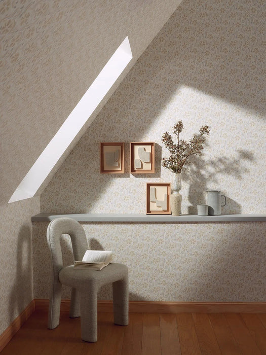 Pierre Frey Les Anemones Automne Wallpaper Sample FP006003