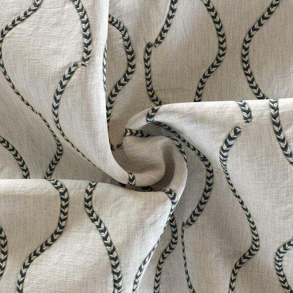 Etamine Artisane 555 Fabric Sample 19637555