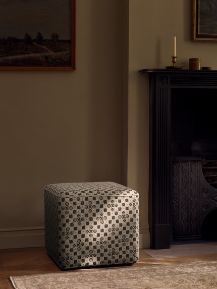 Hodsoll McKenzie Boxwood 885 Fabric Sample 21294885
