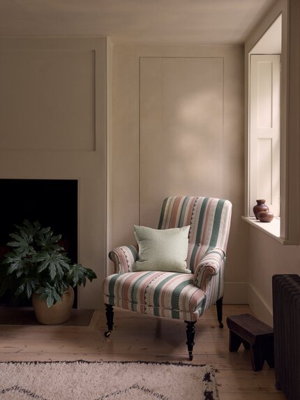 Hodsoll McKenzie Sissinghurst 892 Fabric Sample 21295892