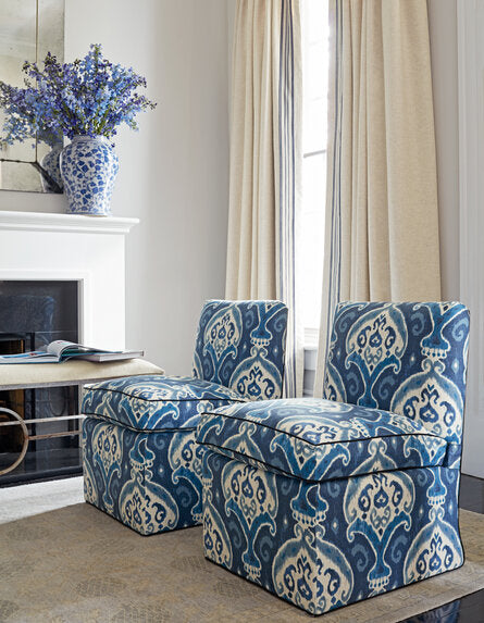 Travers Solano 588 Fabric Sample 44110588