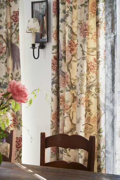 Travers Audubon Garden 576 Fabric Sample 44181576