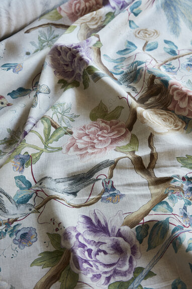 Travers Audubon Garden 476 Fabric Sample 44181476