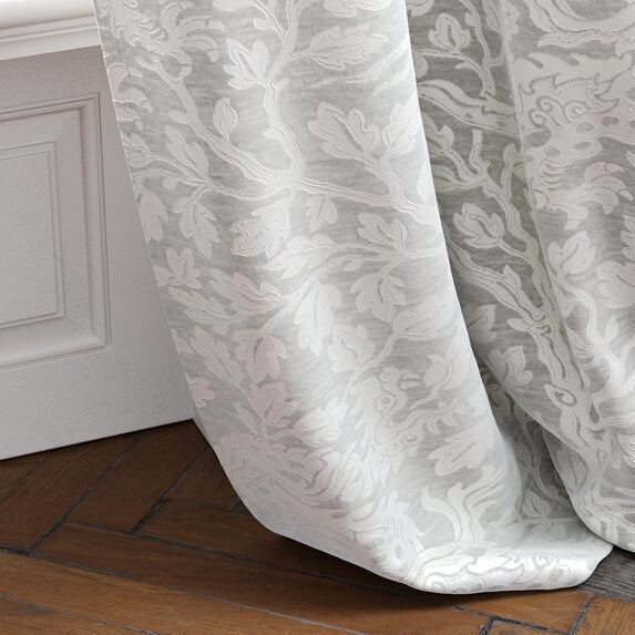 Travers Chenglei Dragon 993 Fabric Sample 44192993