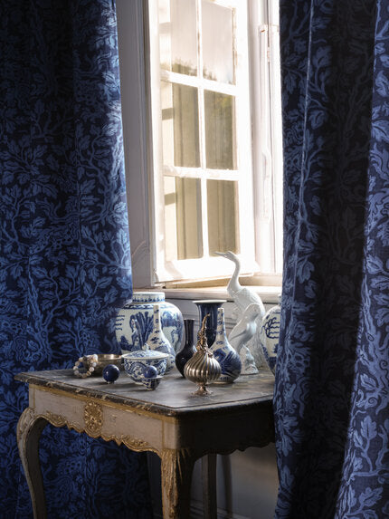 Travers Chenglei Dragon 558 Fabric 44192558