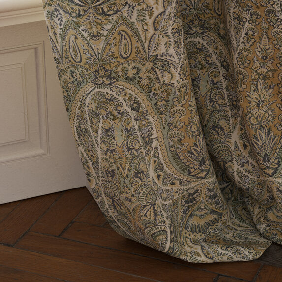 Travers Mahara 863 Fabric Sample 44193863