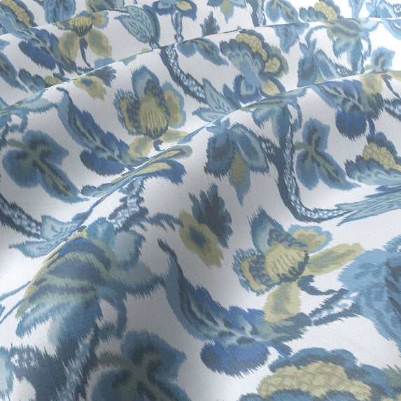 Travers Anya 586 Fabric Sample 44195586