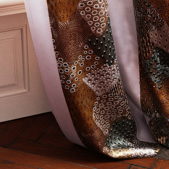 Travers Rolling Hills  895 Fabric Sample 44196895