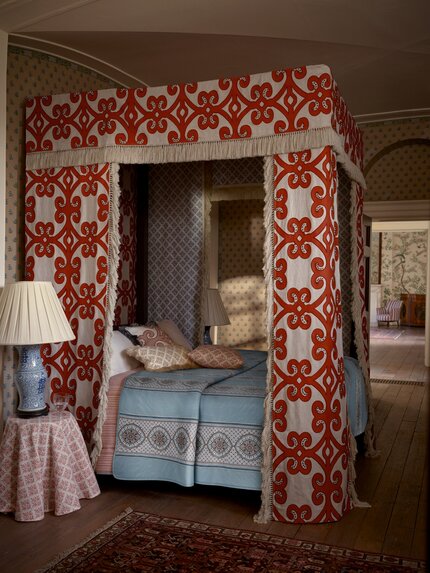 Travers Anna 545 Fabric Sample 44204545