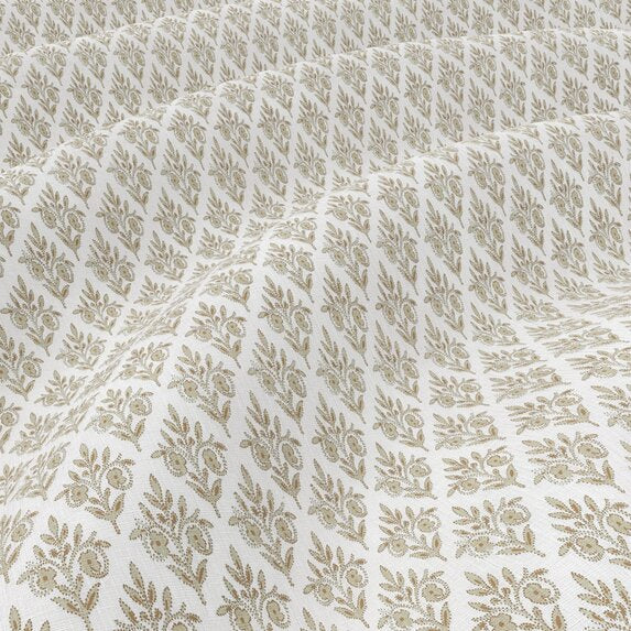 Travers Charlotte 884 Fabric Sample 44208884