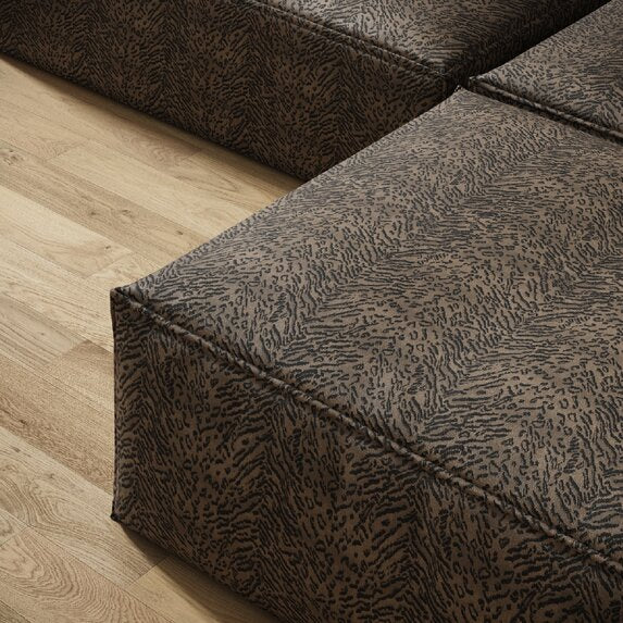 Travers Oncilla 896 Fabric Sample 44211896