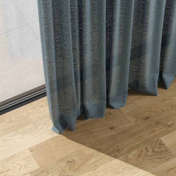 Travers Empress Glazed Linen 556 Fabric Sample 44212556