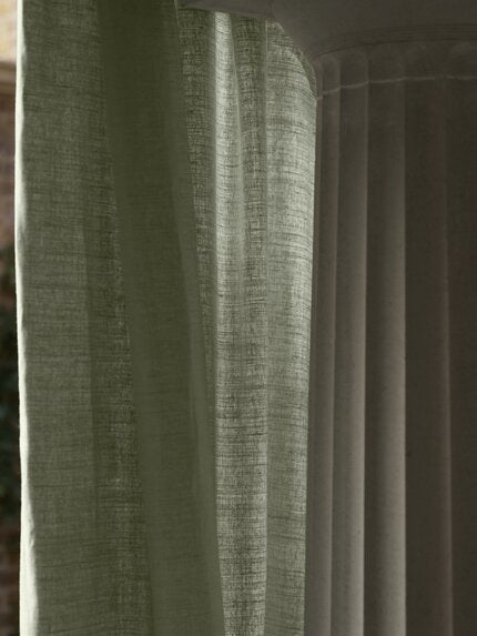 Travers Empress Glazed Linen 774 Fabric Sample 44212774