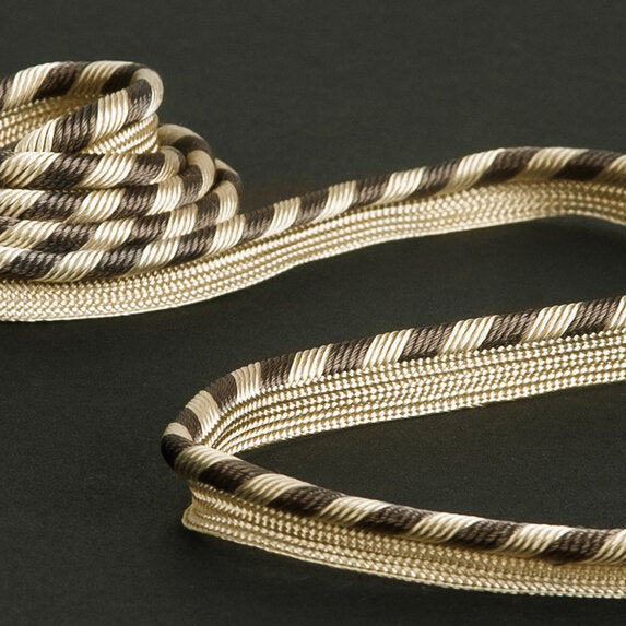 Travers String 893 Trim Sample 60023893