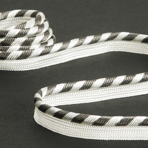 Travers String 992 Trim Sample 60023992