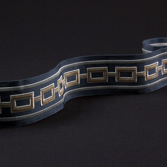 Travers Jenna Velvet Appliqué 599 Trim Sample 60047599