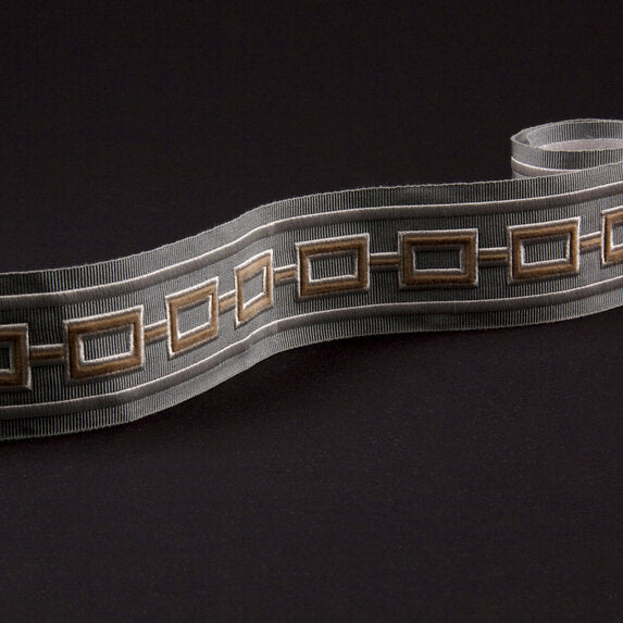 Travers Jenna Velvet Appliqué 694 Trim Sample 60047694