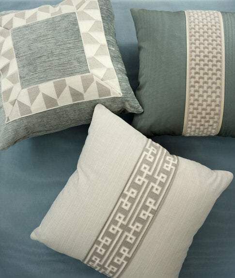 Travers Lynden Velvet Tape 986 Trim 60080986