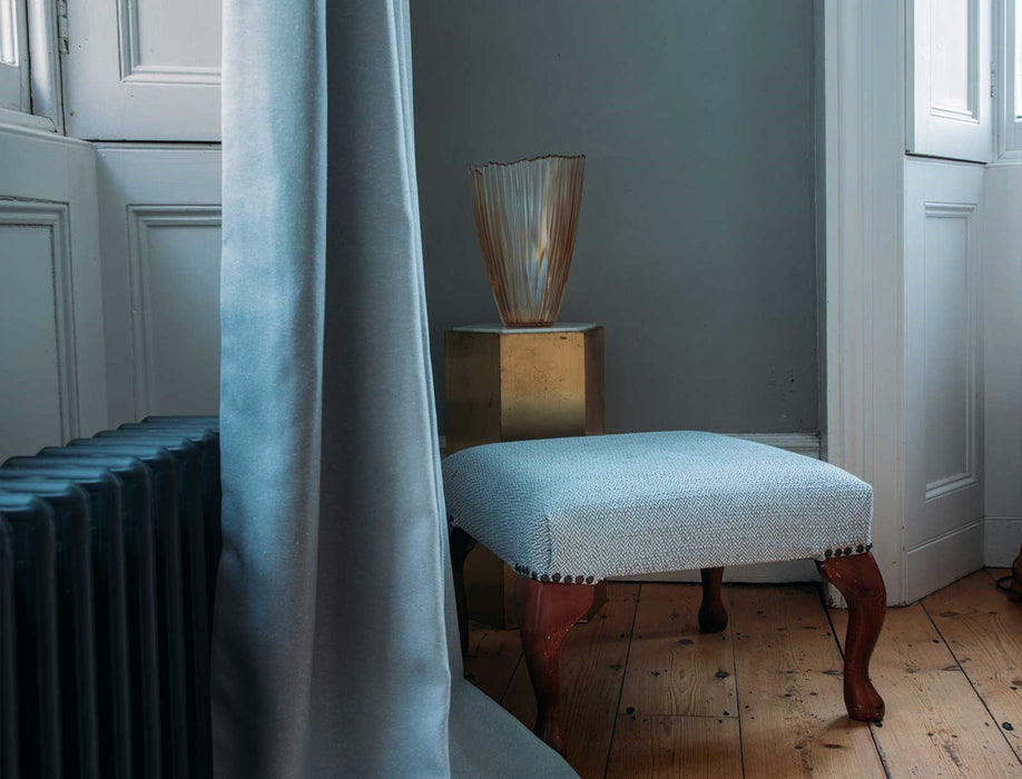 Fox Linton Blenheim Ash Fabric FL010072001