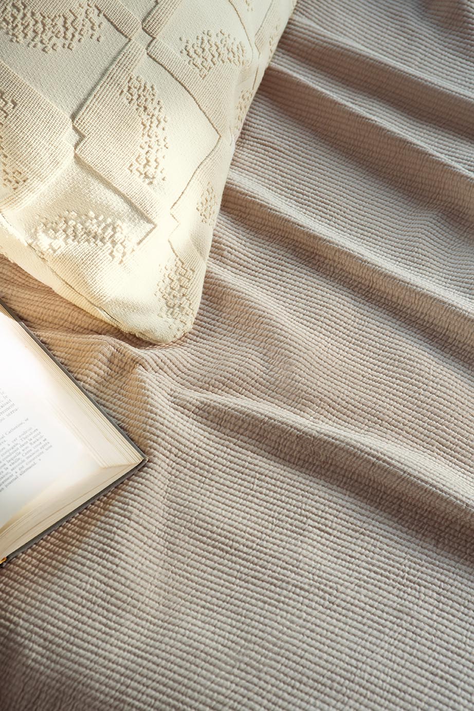 Pierre Frey Valensole Chaux Fabric Sample F3529001