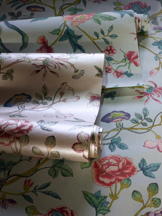Pierre Frey Sceaux nacre Glacier Wallpaper Sample FP265001