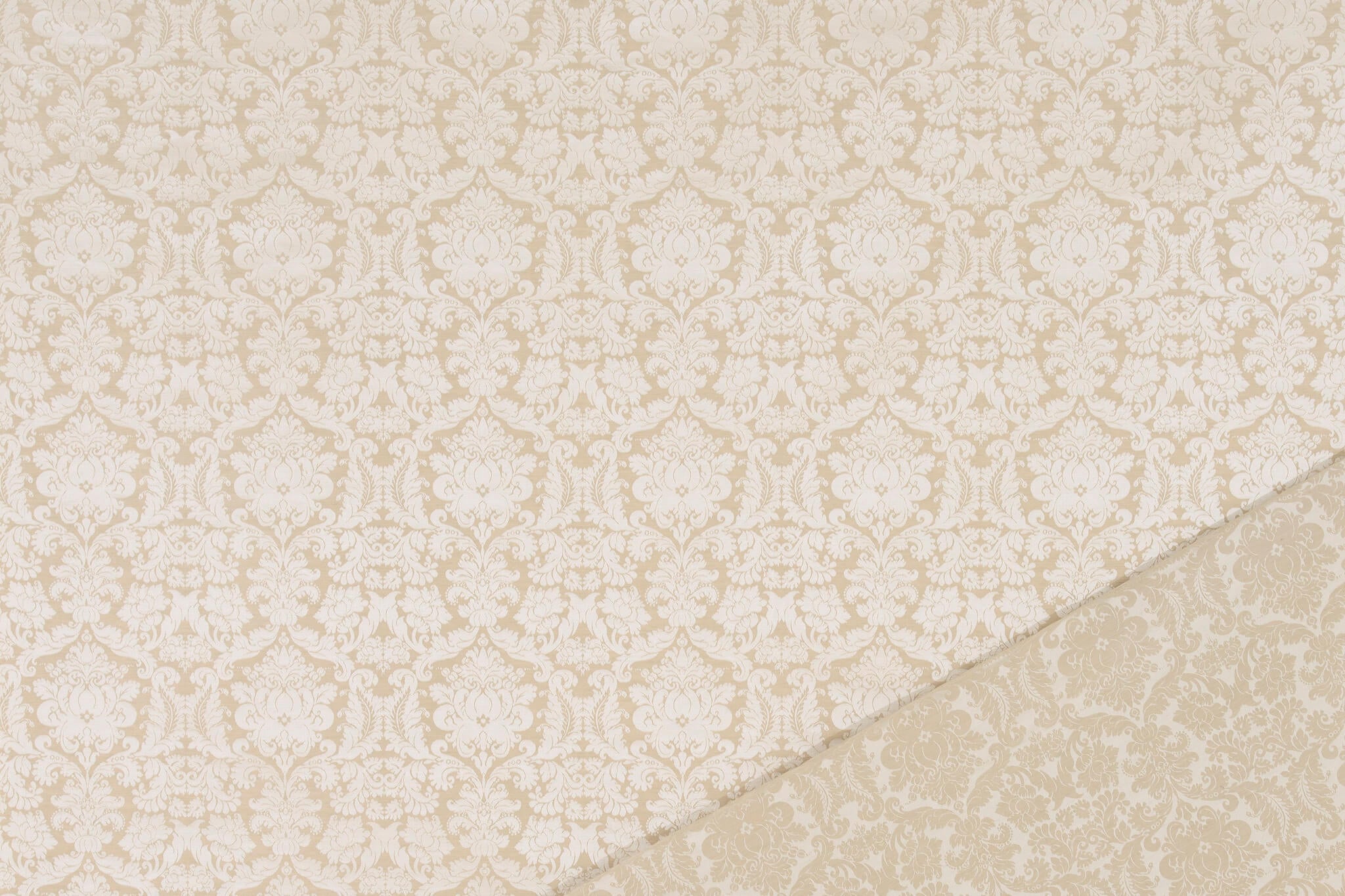 Braquenie L'Indiscret Creme Fabric B7606001